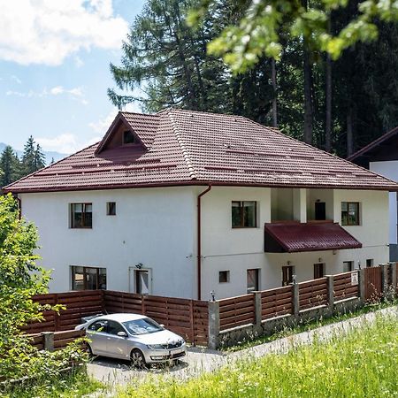 Vila 7 Predeal - Unique Location In The Forest Bagian luar foto